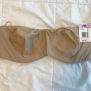 Brand New with Tags - Strapless Convertible Bra in Size 36D